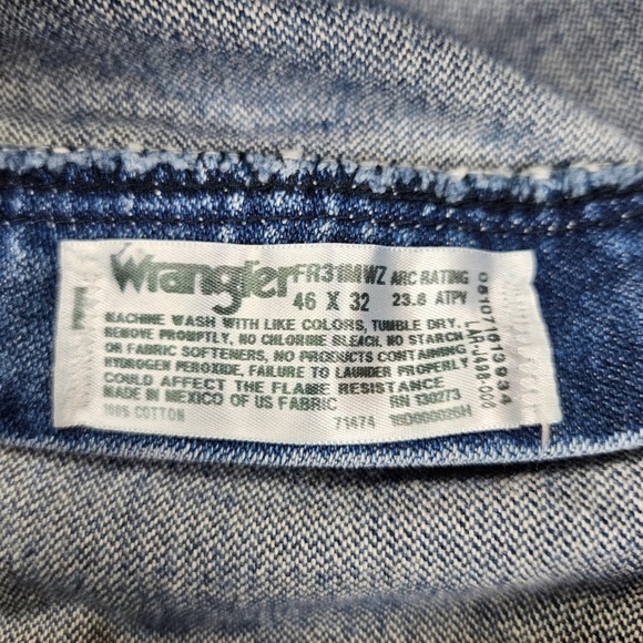 Wrangler FR Flame-Resistant Relaxed Fit Jean Men's 46x32 Cowboy Cut 31MWZ CAT2 - Picture 3 of 14